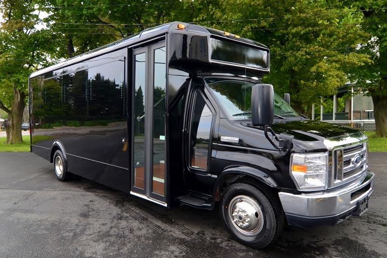 Party Bus Martinsburg, WV 